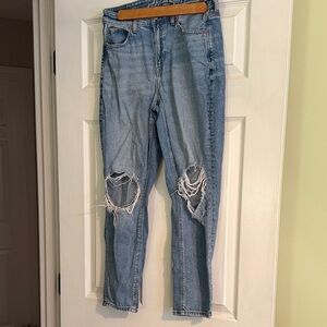 American Eagle Outfitters Light Blue Distressed Straight Leg Jeans